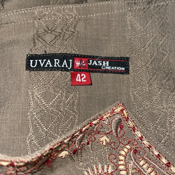 Jash Creation Embroidered Blouse 42 - Picture 9 of 9